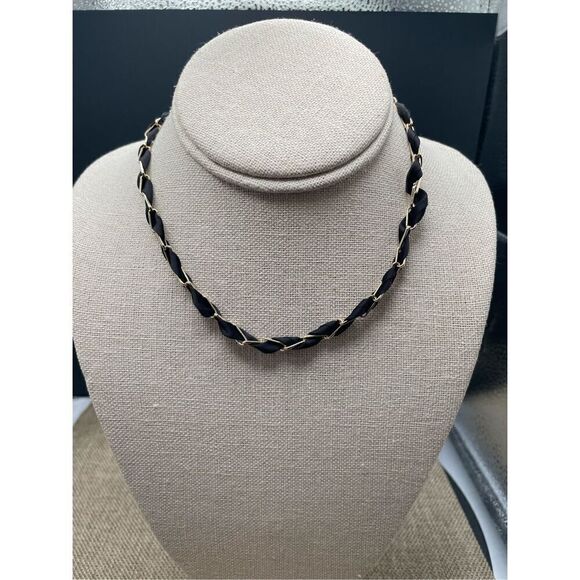 J. Crew Black and Gold Simple Elegant Minimalist Ribbon Wrapped Necklace New - Picture 1 of 5